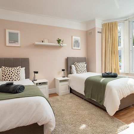 Homely And Stylish Apartment With A Garden In East Finchley London Eksteriør billede